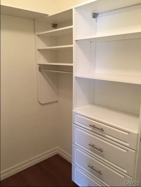 Building Photo - 517 Riverside Dr