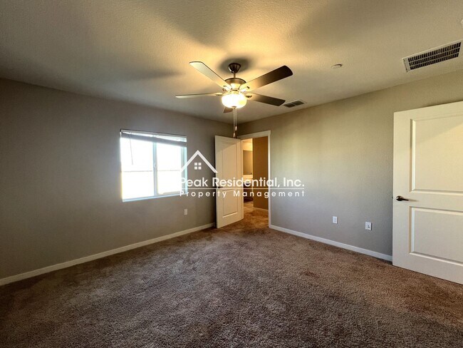 Building Photo - 2808 Bedell St