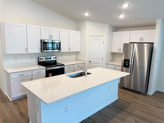 Building Photo - 3947 Altitude Run