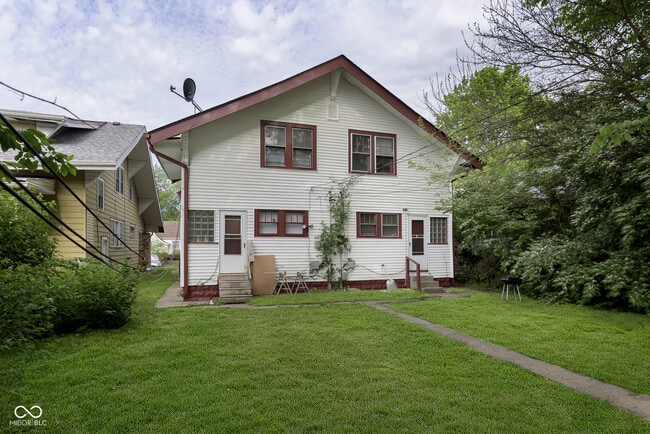 Building Photo - 4237 Graceland Ave