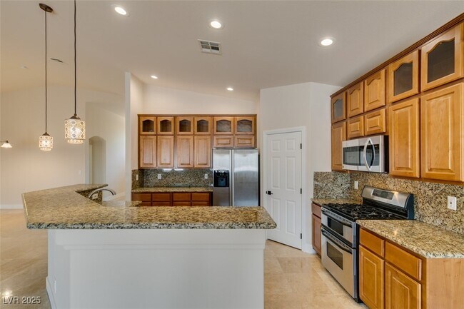 Building Photo - 2180 Dogwood Ranch Ave