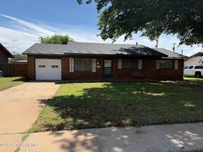 Building Photo - 7007 Avenue S