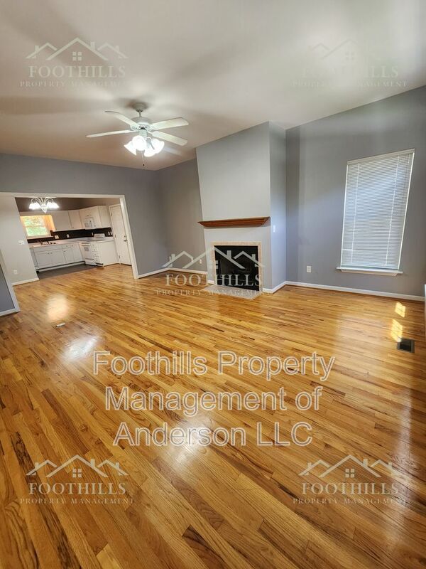 Building Photo - 141 Ashton Ln