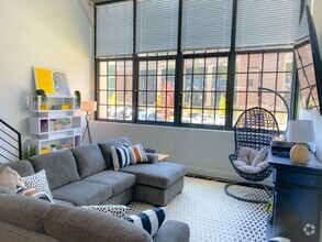 Building Photo - 2 Bedroom 2 Bathroom Loft