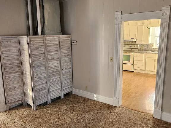 Building Photo - 8747 N 143rd St E