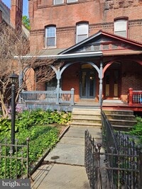 Building Photo - 426 S 42nd St
