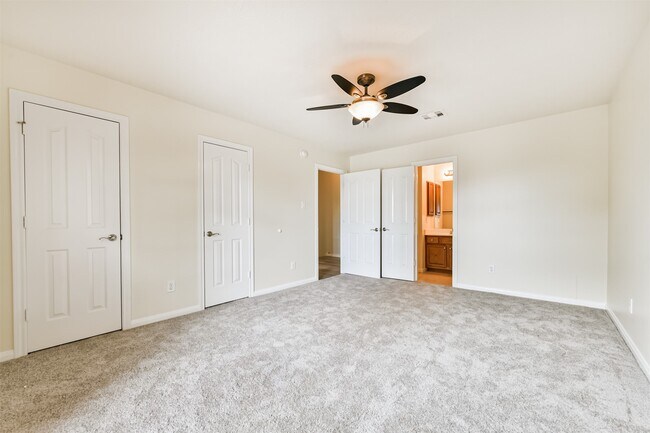 Building Photo - 2614 Brahman Dr