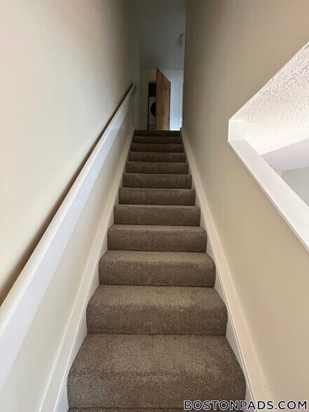 Building Photo - 148 N Beacon St