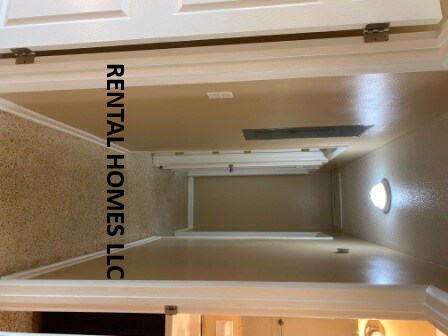 Building Photo - 238 S 3rd St