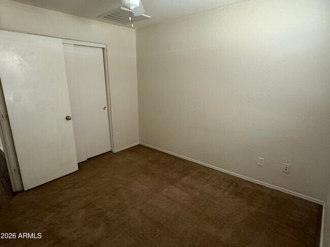 Building Photo - 4209 S Sawmill Rd