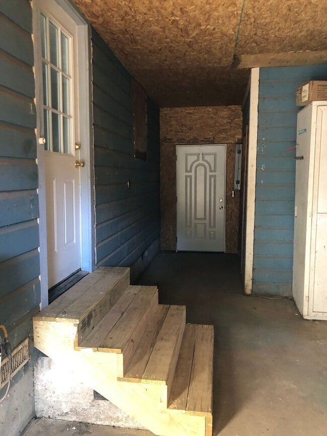 Building Photo - Charming Home in Bald Knob – Quiet Street, Spacious Yard, Move-In Ready!