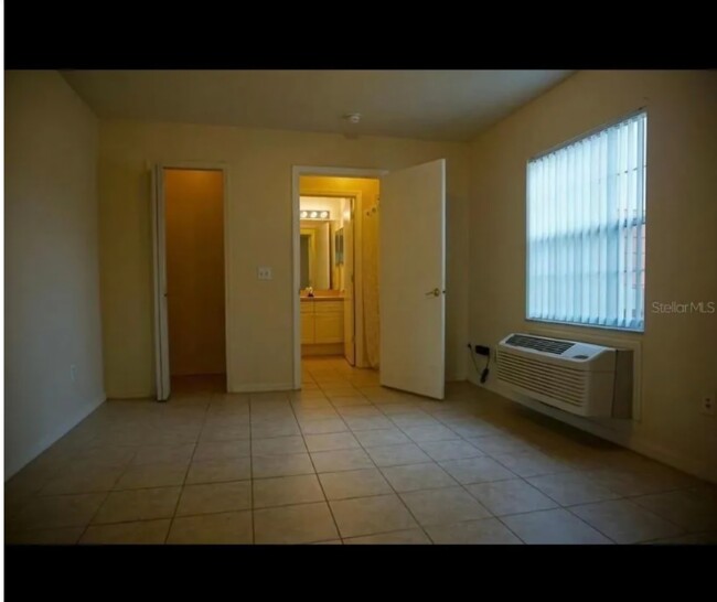 Building Photo - 309 Orchid Dr