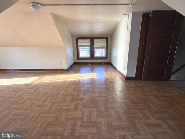 Building Photo - 19 Oakland Ave