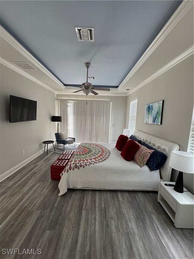 Building Photo - 3127 SE 22nd Pl