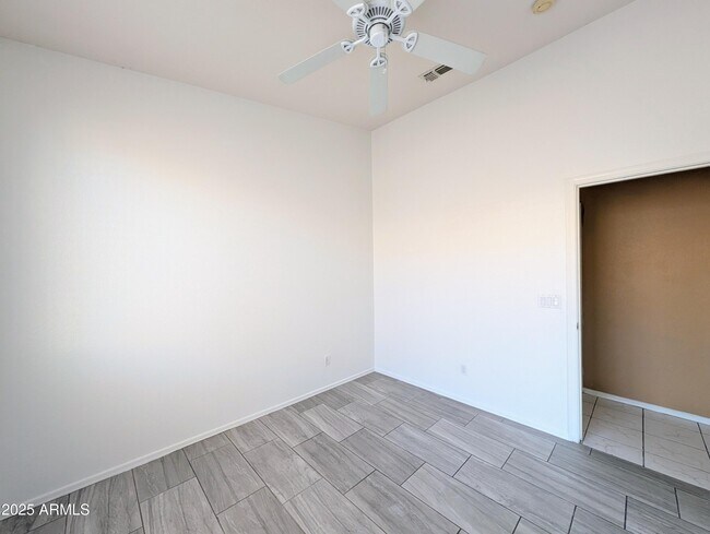 Building Photo - 3028 N 109th Ave