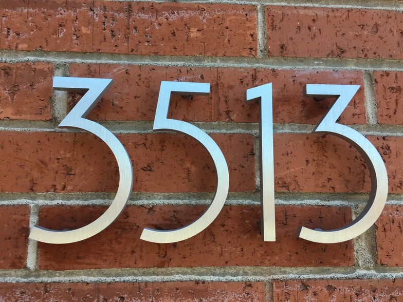 Building Photo - 3513 NE 95th St