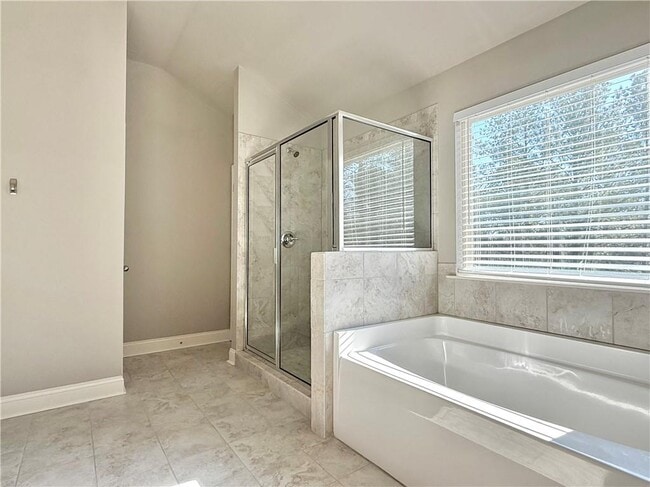 Building Photo - 1917 Castleberry Ln