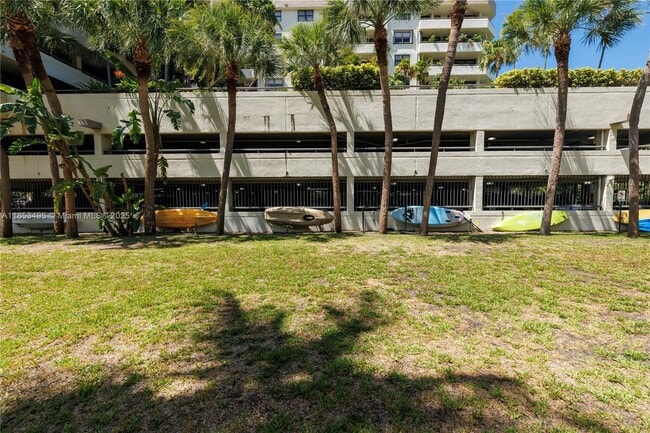 Building Photo - 170 Ocean Ln Dr