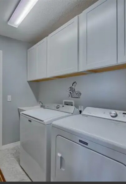 Building Photo - 3377 Harris Ct