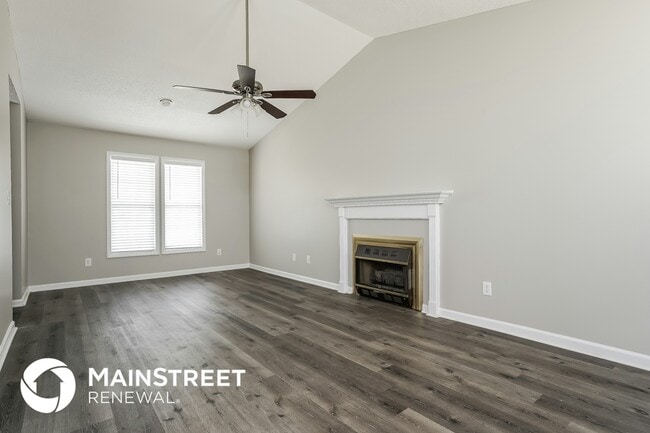 Building Photo - 1499 Smokey Mountain Dr