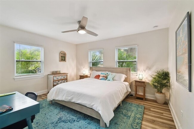 Building Photo - 4324 S Clark Ave