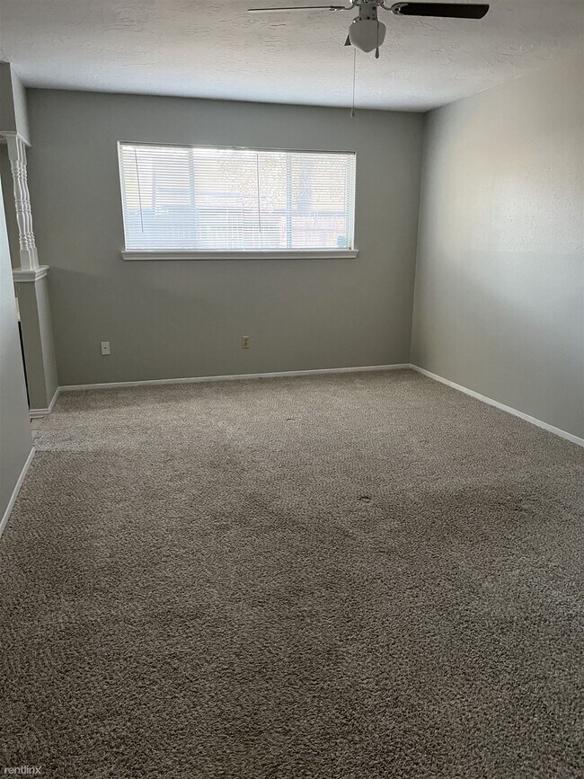 Building Photo - 3 br, 2 bath House - 7522 Echo Pines Dr