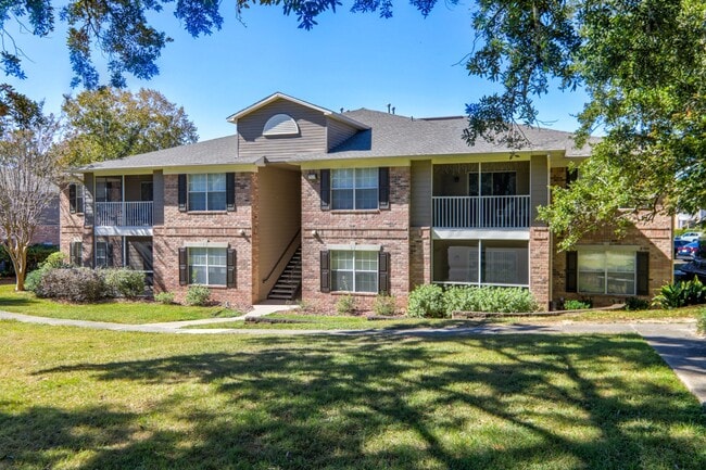 Building Photo - Kings Mill Apartment Homes