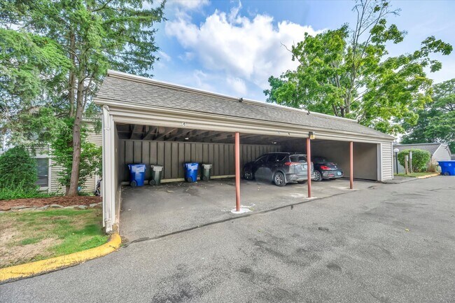 Building Photo - 14 Clemens Ct