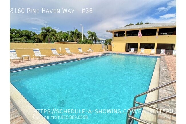 Building Photo - 28160 Pine Haven Way