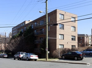 Building Photo - The Nicole
