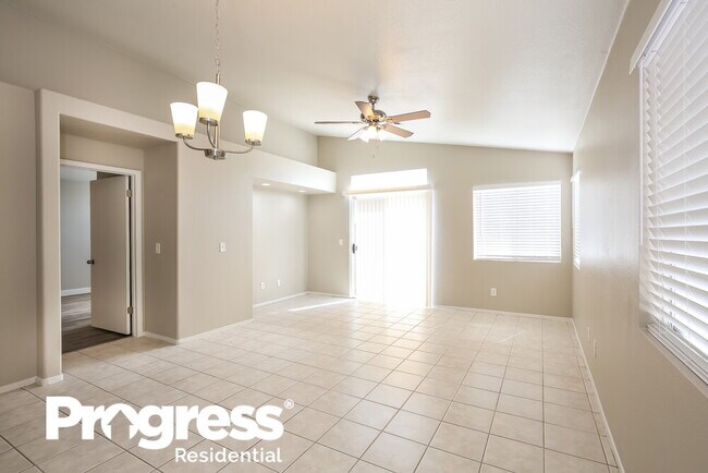 Building Photo - 7287 Golden Star Ave