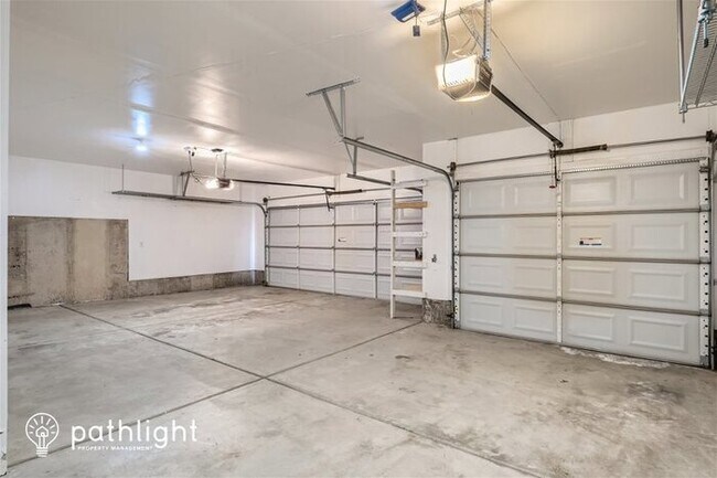 Building Photo - 2555 N 2675 W, Farr West, UT, 84404