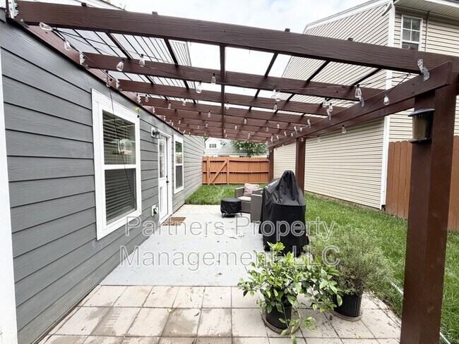 Building Photo - 5003 Bonita Pl