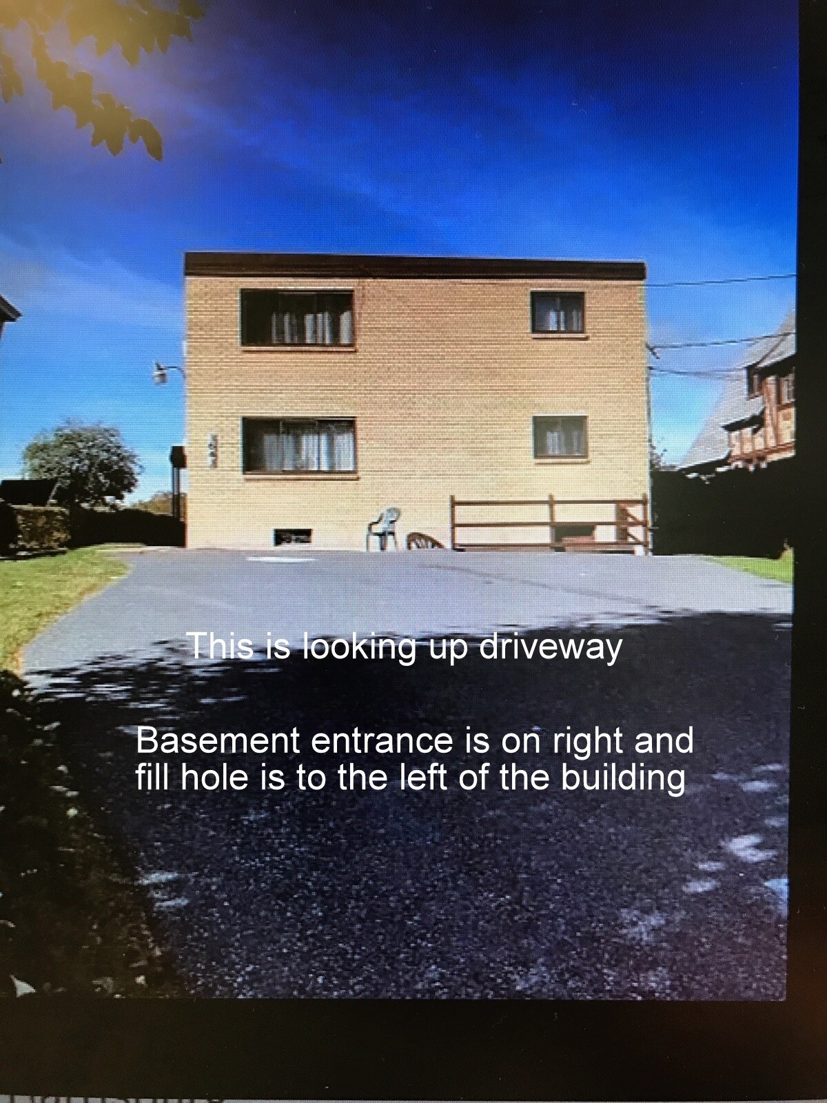 Building Photo - 3643 N Front St