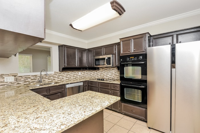 Building Photo - 4713 Ringold Dr