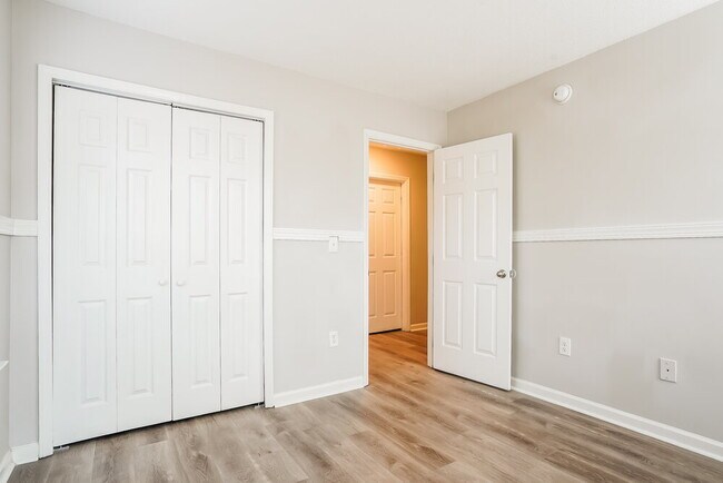 Building Photo - 4409 Cobble Creek Ln