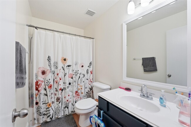 Building Photo - 14530 Morningside Vw Dr