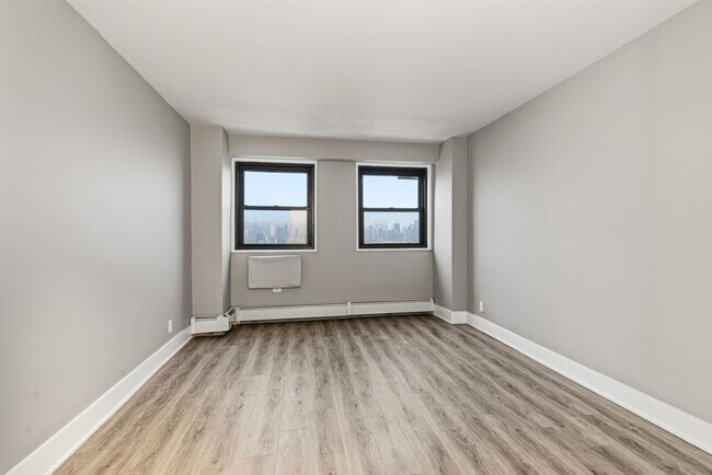 Building Photo - 5601 JFK Blvd E