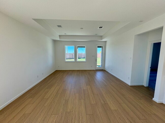 Building Photo - 9743 Lucky knot Ln