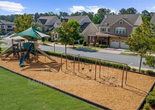 Building Photo - 6562 Creekview Cir