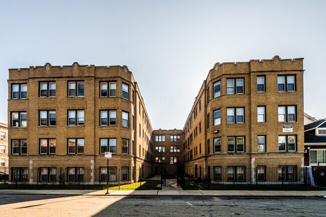 Building Photo - 7701 S Stewart