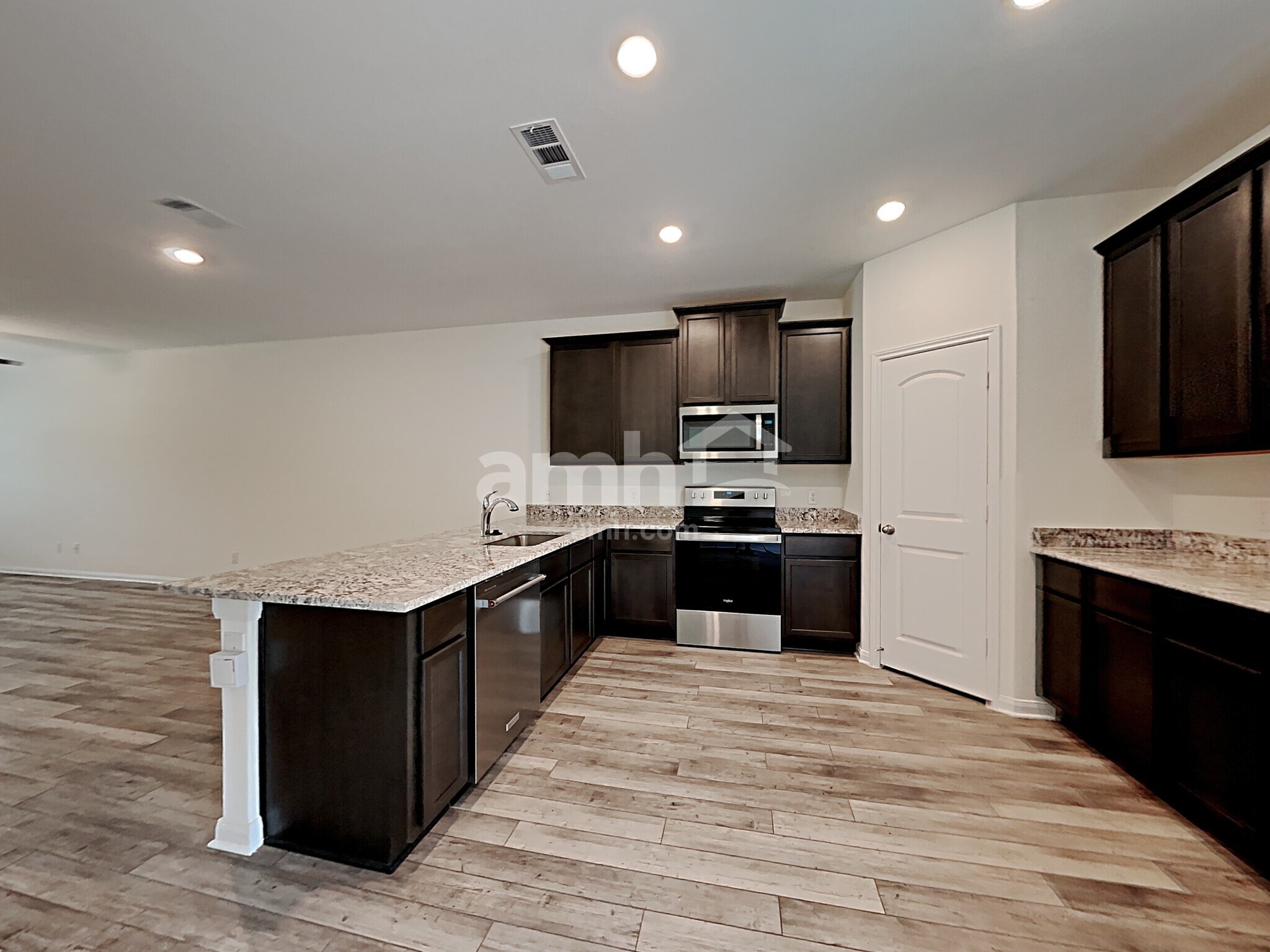 Building Photo - 1126 Treeta Trail