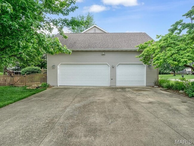 Building Photo - 157 Knob Creek Ln