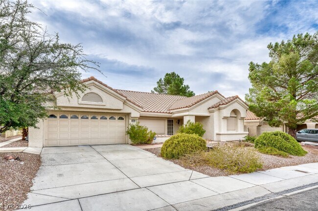 Building Photo - 3009 Linkview Dr