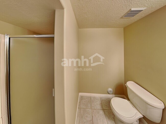 Building Photo - 1495 N 2325 W