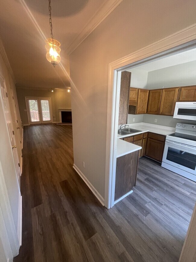 Building Photo - 6140 Loch Laural Ln