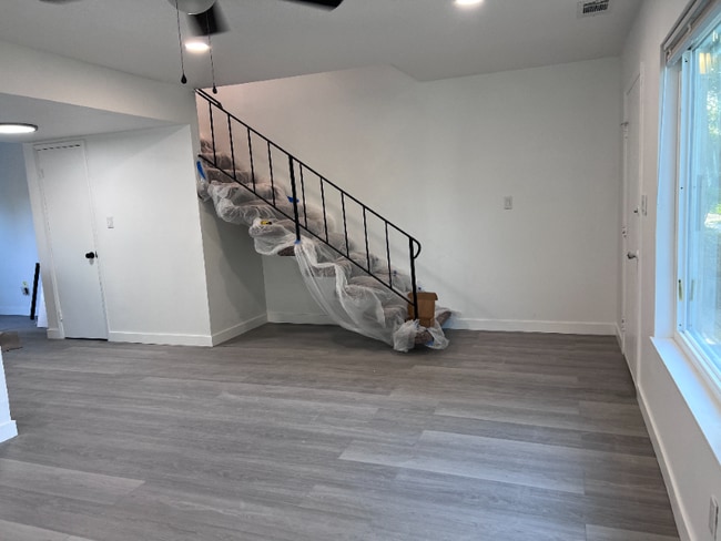 Building Photo - 10079 Sparrow Ave