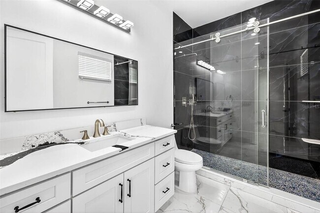 Building Photo - 216 N Glen Arven Ave