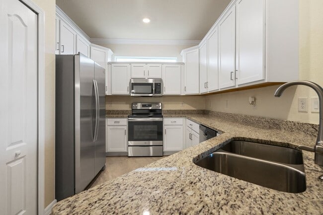 Building Photo - 4244 Lemongrass Dr