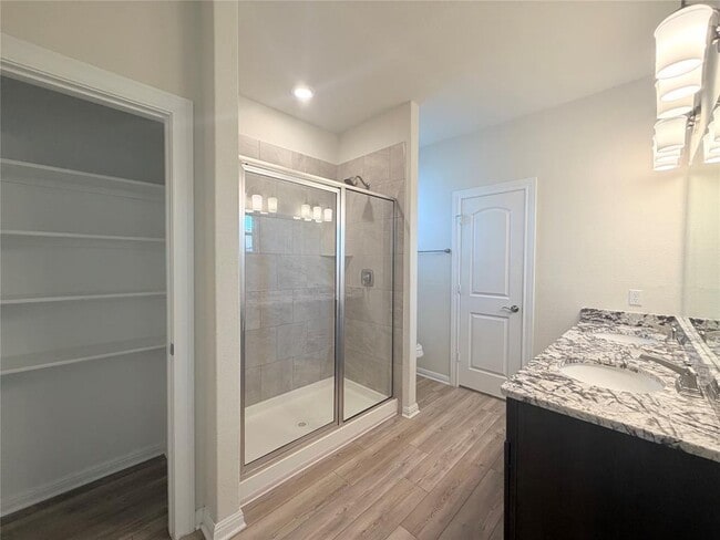 Building Photo - 508 Red Knot Ave